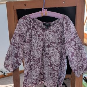 "Nine West Jeans" Lavender and White Floral Flowy Blouse Size L